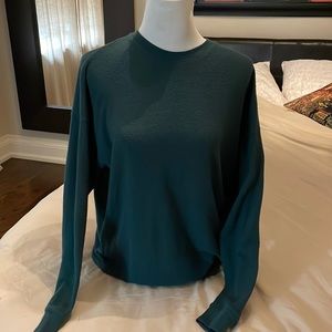 Forest green crew neck sweatshirt - excelled condition- size small